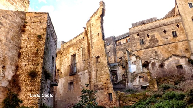 Gravina in Puglia Rione Piaggio, ruderi